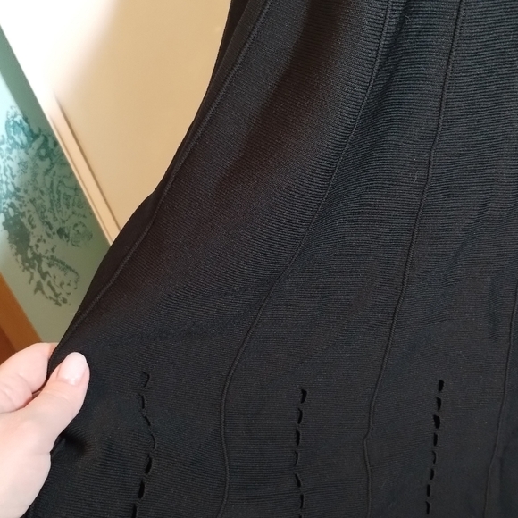 Sandro Midi A-line Black Stretchy Knitted Dress Sz M Excellent Condition - Picture 12 of 14